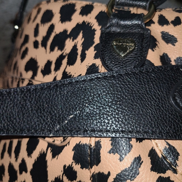 Betsey Johnson purse - Picture 4 of 5